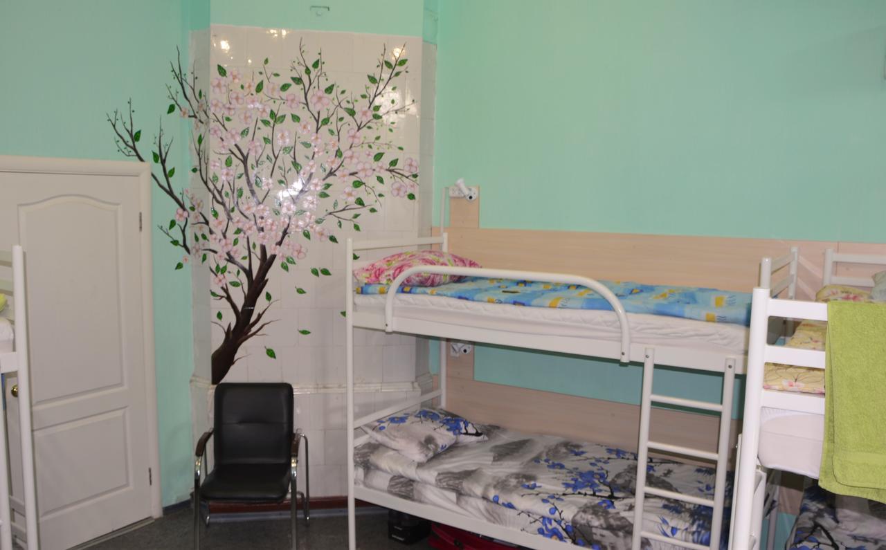 Vishnya Hostel Ντνιπροπετρόφσκ Εξωτερικό φωτογραφία