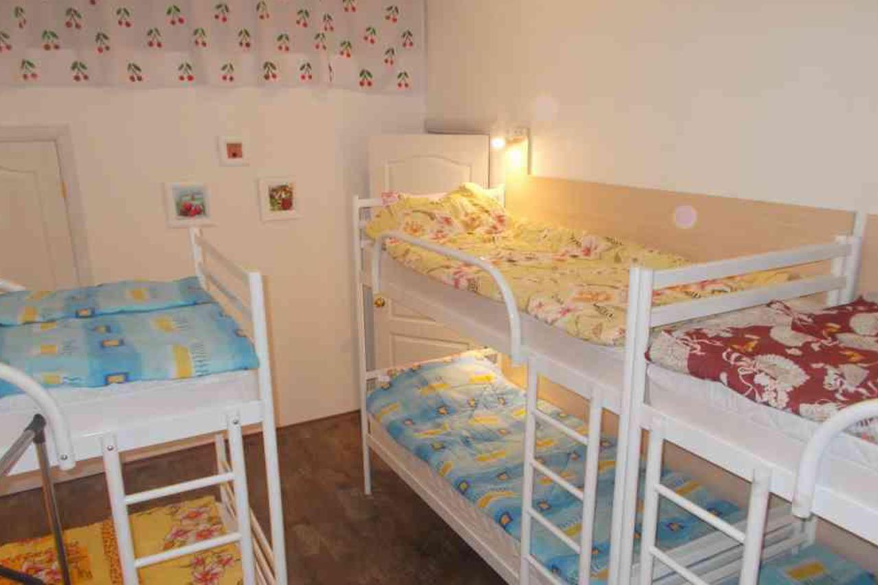Vishnya Hostel Ντνιπροπετρόφσκ Εξωτερικό φωτογραφία